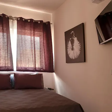 Two Bedroom In Bugibba Σεντ Πόλς Μπέι